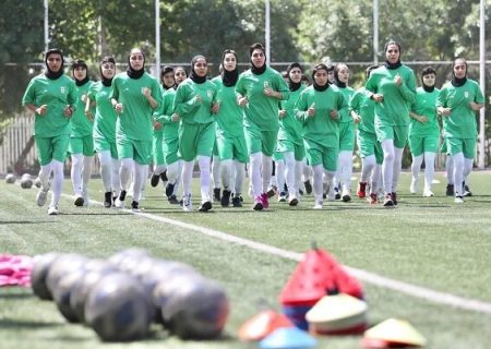 تزلزل در تقویم مسابقات لیگ فوتبال زنان؛ غیبت داوران چالش‌ساز شد