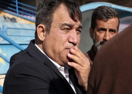 تاجرنیا: استقلال متعلق به مردم است و رنگ آبی نماد امید به زندگی محسوب می‌شود