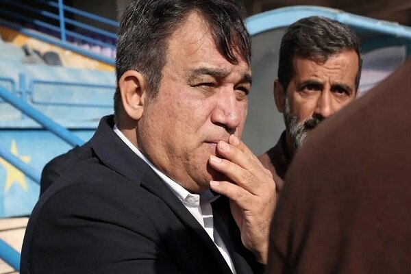 تاجرنیا: استقلال متعلق به مردم است و رنگ آبی نماد امید به زندگی محسوب میشود