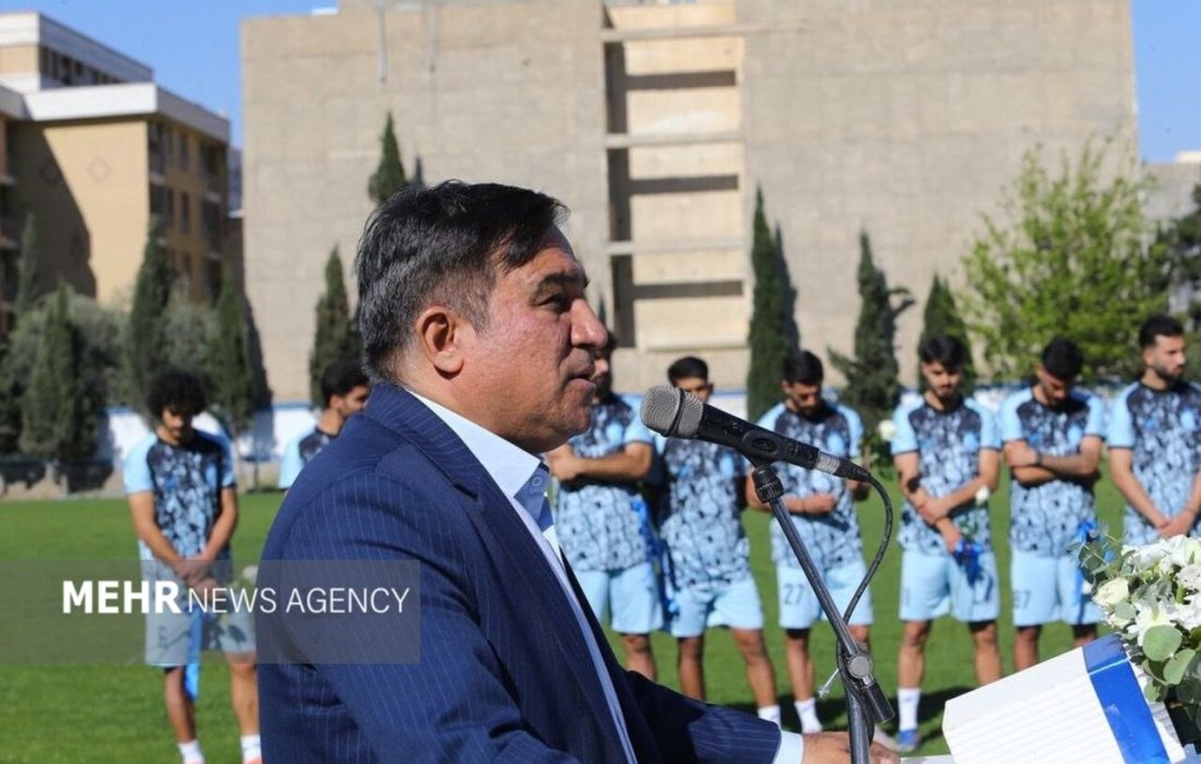 تاجرنیا: صربستان در احداث مجموعه ورزشی مشارکت می‌کند