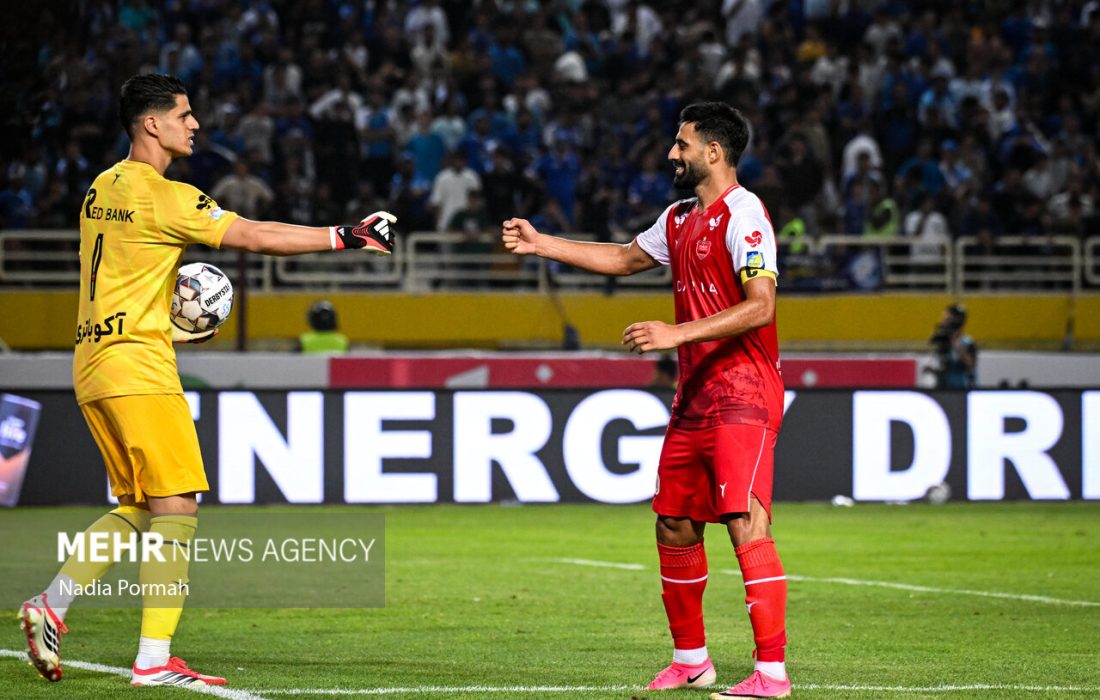 چراغ سبز حدادی برای تمدید قرارداد با پیشکسوتان پرسپولیس