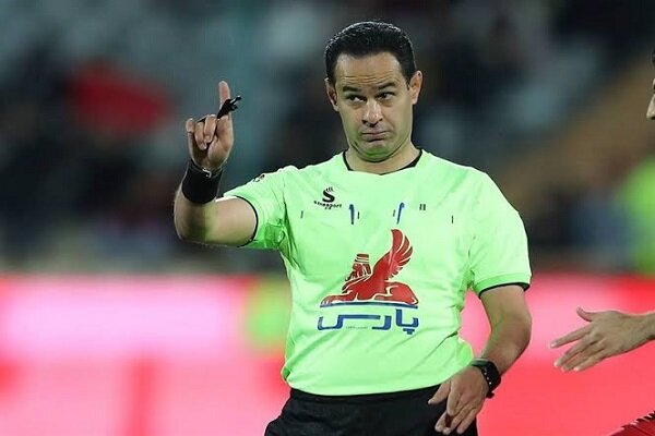 قضاوت حیدری برای استقلال در یزد؛ عرببراقی داور بازی پرسپولیس شد