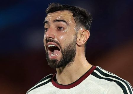 انتقاد تند برونو فرناندز از وضعیت منچستریونایتد و مایکل کریک در گفت‌وگو با اسکای ایتالیا